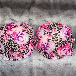 Victoria’s Secret pink bra!
